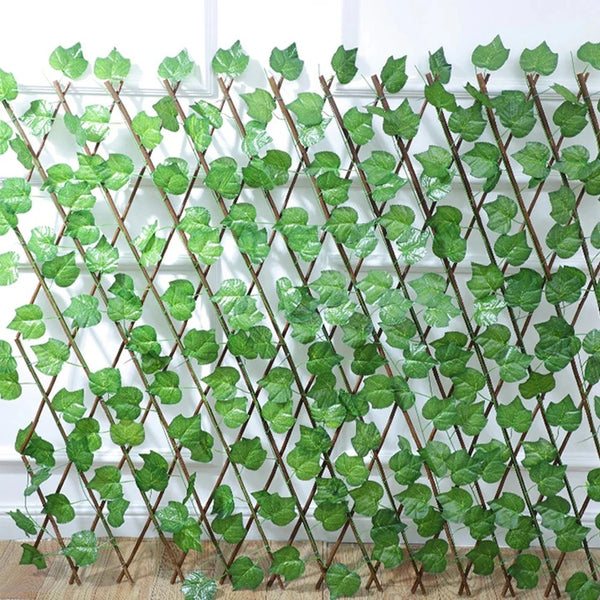 Expandable Artificial Grass Fence
